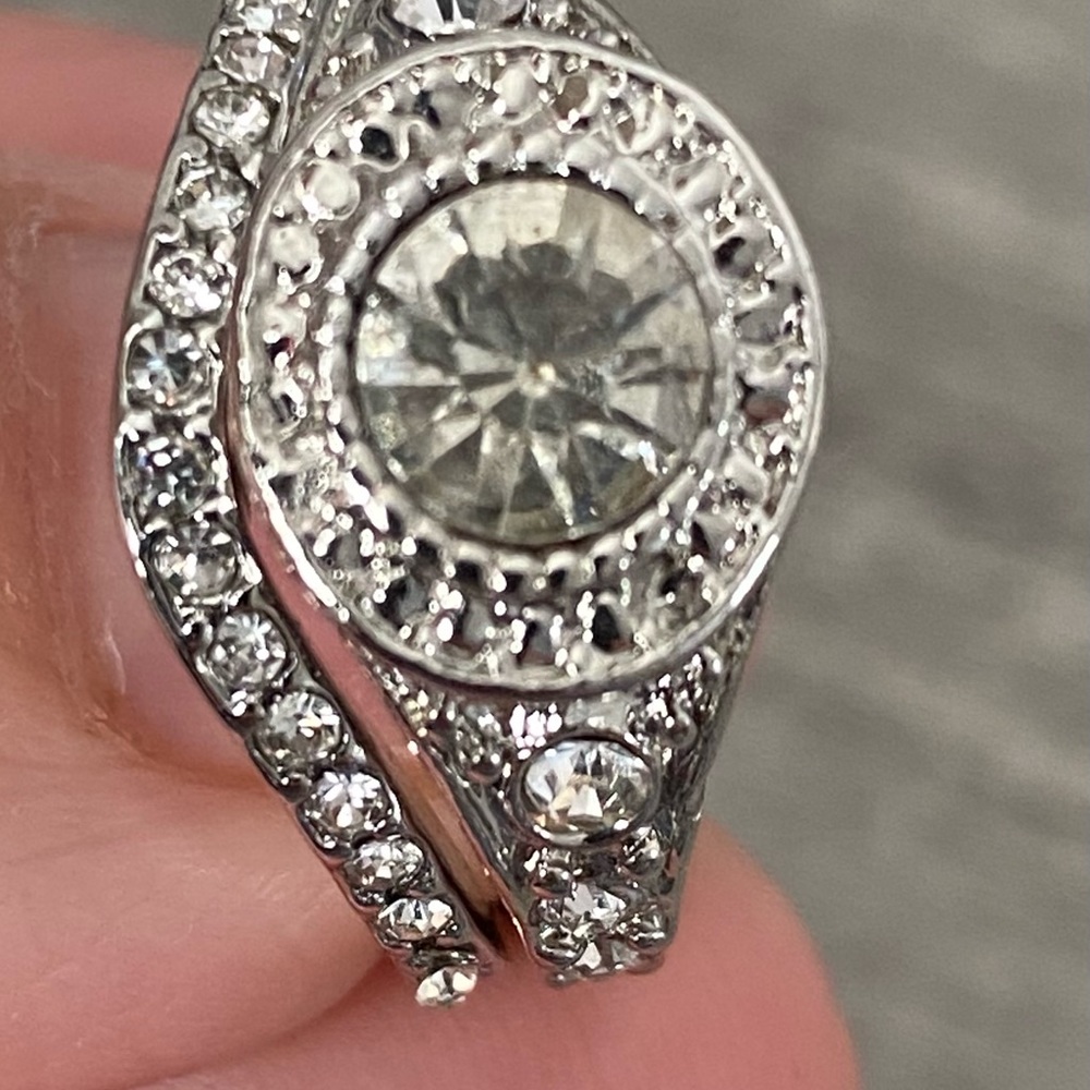 Engagement set - Picture 2 of 3